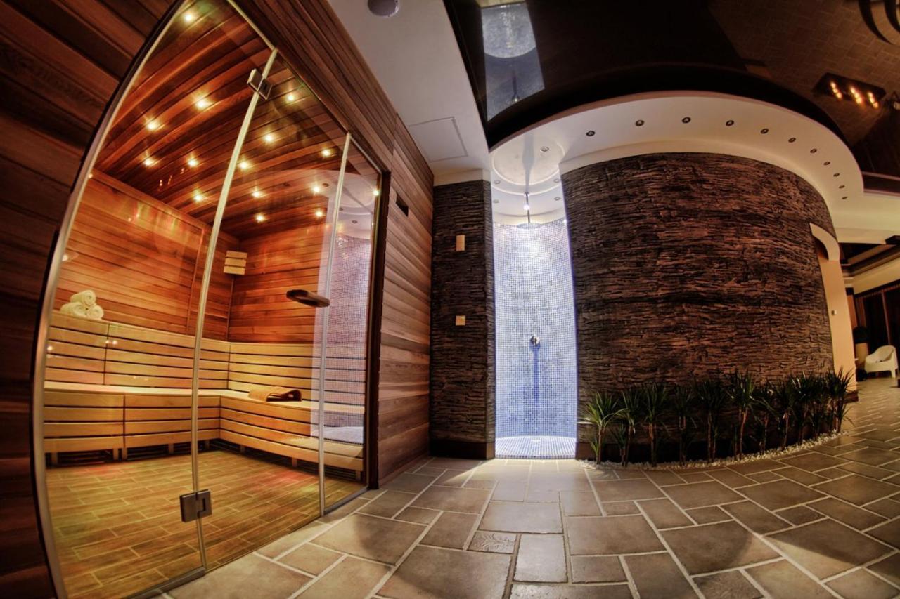 The Amber Business & Spa Hotel Oleśnica Exterior foto